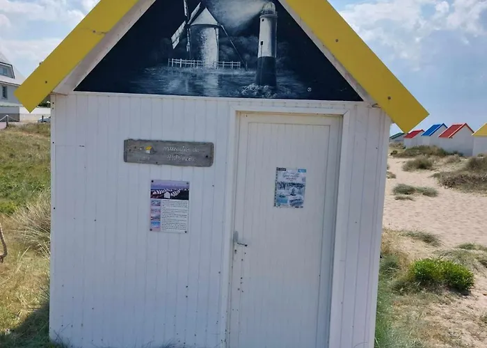 Bourg Hyenville 2 Etoiles Holiday home