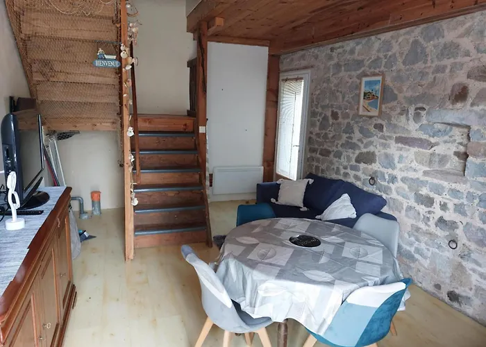 Bourg Hyenville 2 Etoiles Holiday home